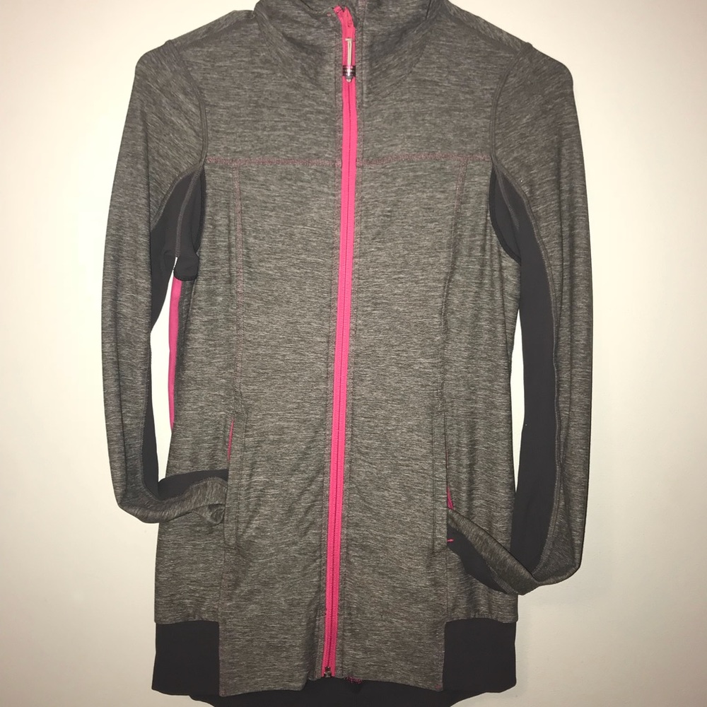 Tadasana jacket size 4